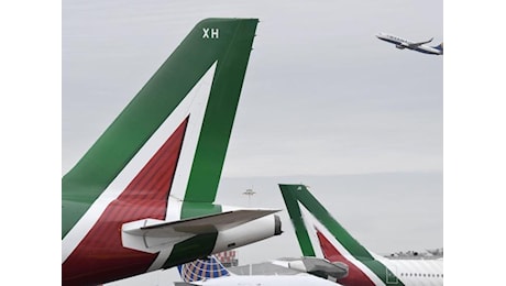 Sciopero Alitalia, piano straordinario per ridurre i disagi dei passeggeri