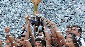 #Tifareperbene - Juventus, il primo scudetto post-Calciopoli e l'attesa premiata