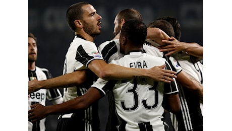Juventus, ironia e goduria sulle critiche: Giochiamo male? 2-1 per noi