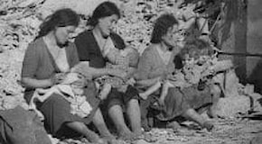 La Napoli del '44 in un film: le macerie, la guerra, Totò e Mastroianni
