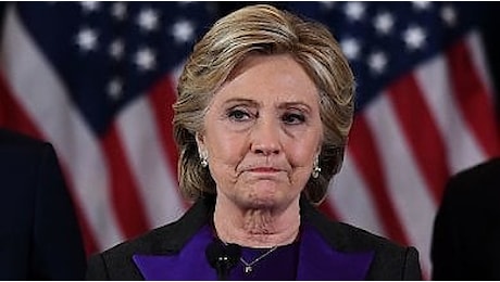 Elezioni Usa, Hillary Clinton: Ho perso per colpa dell'Fbi