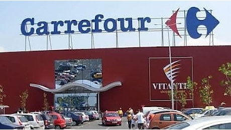 Carrefour annuncia 500 tagli e chiusure in Italia