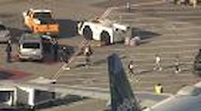 USA, diverbio in volo: Ivanka Trump e passeggeri costretti a lasciare l'aereo