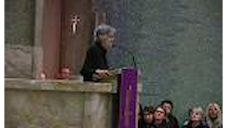 I funerali di Cino Tortorella a Milano, la moglie: E' stato per 40 anni il mio mago