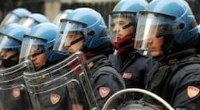 Sicurezza, Salvini: No al numero identificativo sui caschi dei poliziotti