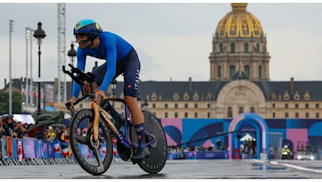 Filippo Ganna conquista la prima medaglia per l'Italia alle Olimpiadi di Parigi: argento nella crono maschile