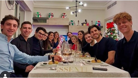 Tennis, the world number one in Monte Carlo. Sinner, New Year's Eve at Giovinazzi's house