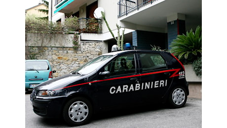 Genova: spara alla moglie e la uccide, poi si consegna ai carabinieri