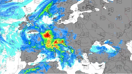 Nuovo duro colpo all'estate: in arrivo almeno due intense perturbazioni