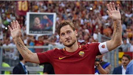 Gossip: Totti - Noemi, Chi svela la verità sulla coppia e le foto a Miami