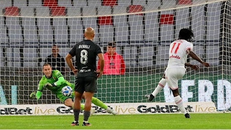 Bari, che beffa: va avanti di due gol ma si fa raggiungere dalla Reggiana nel finale. Al San Nicola è 2-2