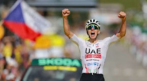 Tour de France: un enorme Pogacar vince la quarta tappa e riconquista la maglia gialla