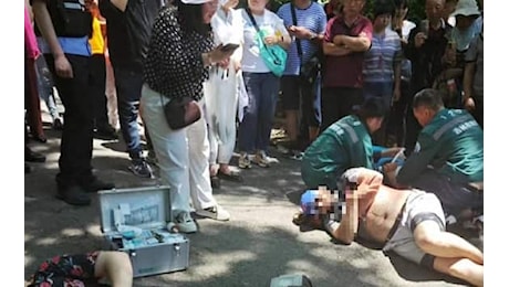 Cina, 4 docenti universitari americani accoltellati in un parco: cosa è successo