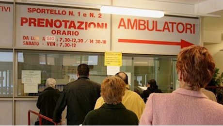 Ddl prestazioni sanitarie, premi ai manager che abbatteranno le liste d'attesa e pazienti «vigilantes»: le novità