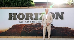 Kevin Costner alla premiere del suo film western Horizon a Los Angeles. FOTO
