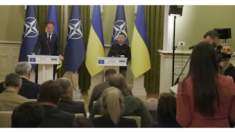 IL VIDEO. L'incontro a Kiev fra il segretario Nato Rutte e Zelensky