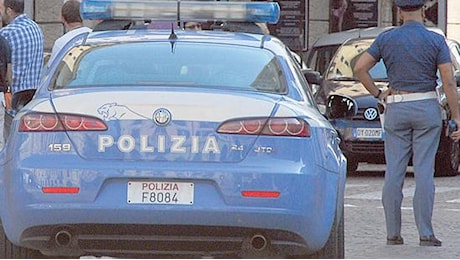 Crotone, sparatoria nel quartiere popolare di Lampanaro: poliziotto uccide un giovane