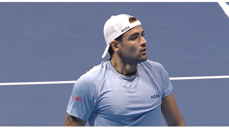 Berrettini si allena a Shanghai (video)