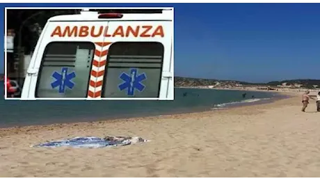 Dramma in mare a Chia, si sente male mentre fa il bagno: muore un 43enne