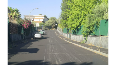 Cenere dell’Etna: vietata la circolazione dei mezzi a due ruote, limite di velocità per le auto