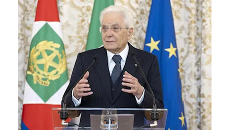 Mattarella firma la legge sul Ponte Morandi, i due rilievi di discriminazione