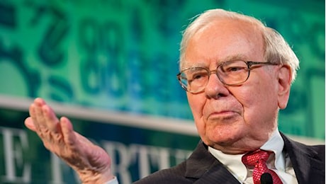 Wall Street sopresa dalle mosse di Buffett: via Apple, compra Domino's Pizza