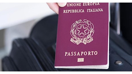 Passaporto, come richiederlo alle Poste. Il nuovo servizio in provincia di Monza e Brianza