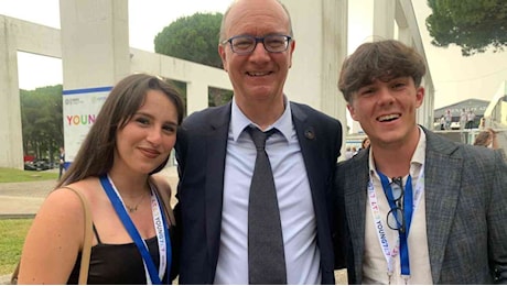 Confronto mondiale - Le consulte studentesche al G7 Young, la Calabria presente: «È stato entusiasmante»