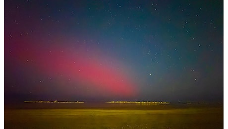 Lo spettacolo della natura: l’aurora boreale vista da Pesaro