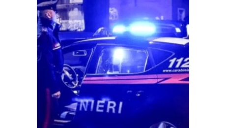 Giovane muore cadendo dallo scooter mentre fugge dai carabinieri