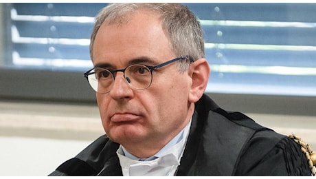Vaticano, pubblici i whatsapp omissati del processo Becciu: «Sapevo che era una macchinazione»