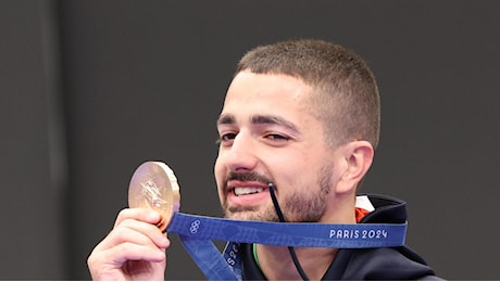 Olimpiadi, un’altra medaglia per la Puglia: Paolo Monna è bronzo nella gara di pistola 10 metri. “E’ un giorno perfetto”