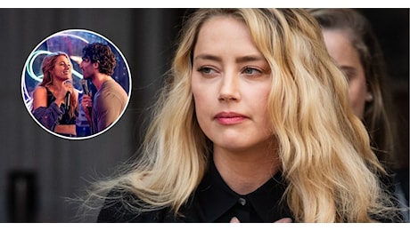 Amber Heard si schiera con Blake Lively e le sue accuse: «Lo so bene, è orribile»