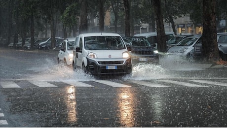 Meteo, inizio di settimana all'insegna della pioggia: allerta gialla in gran parte d'Italia