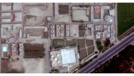 Le immagini satellitari rivelano i danni degli attacchi missilistici indiani sul Pakistan