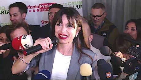 Stefania Proietti annulla gli exit poll e vince con il 51% dei voti