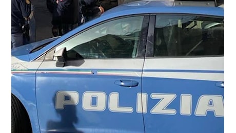 Lecce, uomo ucciso per strada con colpi d'arma da fuoco al volto