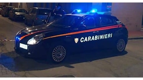 Aggredisce la moglie e poi si scaglia contro i Carabinieri, arrestato 36enne di Surbo