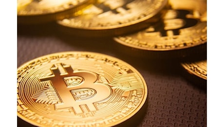 Tassa su Bitcoin e cripto: l'aliquota sulle plusvalenze aumenterà, ma non nel 2025. Cosa cambia con la manovra?