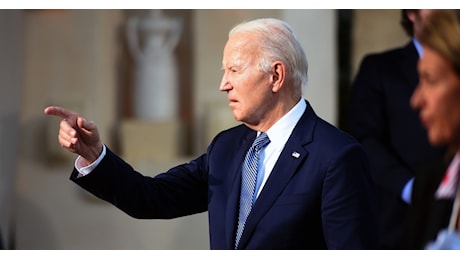 Biden verso le dimissioni, New York Times e Cnn: Il presidente ci sta pensando, in pole Kamala Harris e Michelle Obama - RUMORS