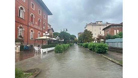 Maltempo in Romagna: a Valverde di Cesenatico ingressioni marine, massima attenzione per la campagna