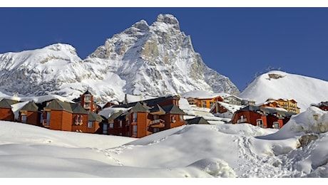 Monte Cervino, lo scioglimento dei ghiacciai sposta il confine tra Italia e Svizzera