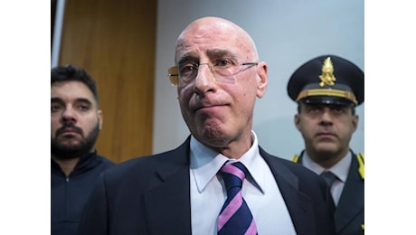 ll procuratore aggiunto dell'Antimafia Michele Prestipino lascia la toga