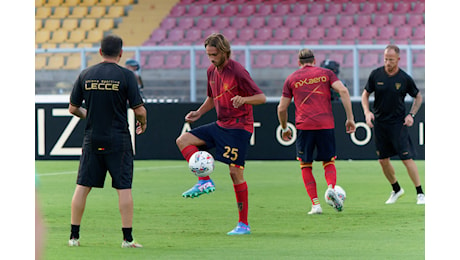 Allenamento al Via del Mare, tre in differenziato