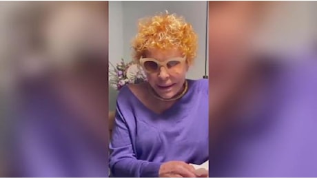 Ornella Vanoni compie 90 anni, il video sui social: «Non sono triste, mi sento come ieri»