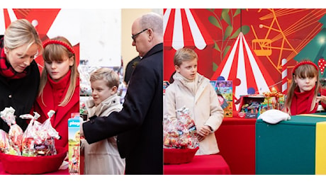 Alberto di Monaco con Charlene Wittstock e i figli distribuiscono i regali di Natale