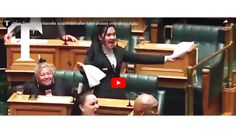 Nuova Zelanda, Haka in Parlamento dei Maori contro la modifica del Trattato con la Corona britannica (video)