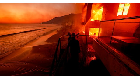 Incendi in California, danni per 8 miliardi di dollari: assicurarsi sarà inaccessibile