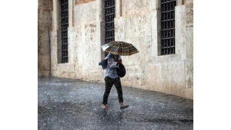 Piogge di forte intensità sul Lazio da domani mattina e per le successive 24 ore: l'allerta della Protezione civile