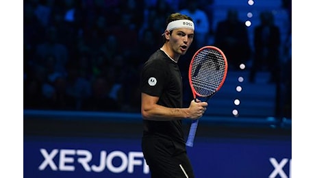 Tennis, Fritz batte De Minaur 5-7, 6-4, 6-3 alle Atp Finals